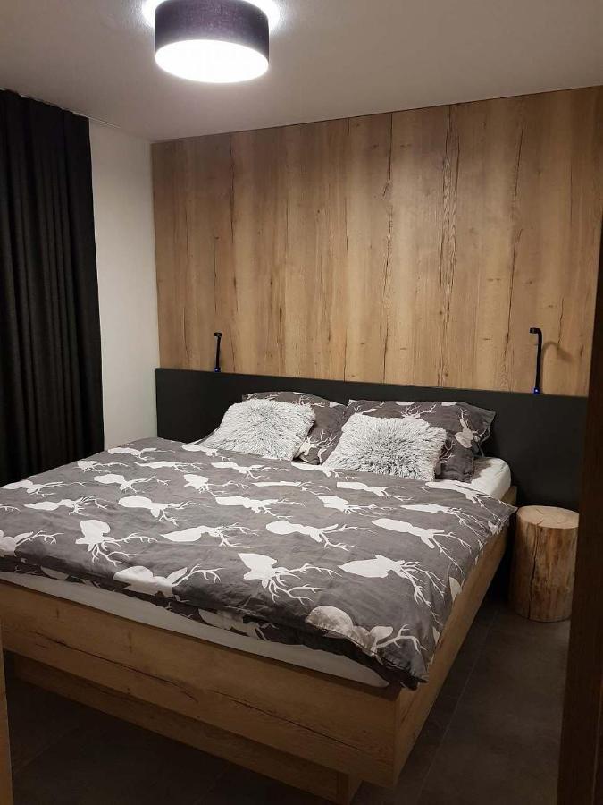 Apartman Pod Hochfichtem โนวาเปซ ภายนอก รูปภาพ